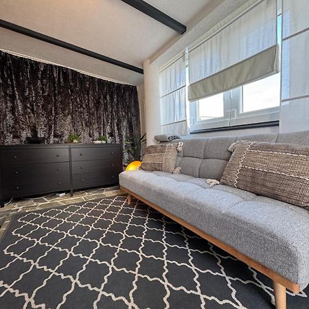 Apartment Paris نجيفيش المظهر الخارجي الصورة