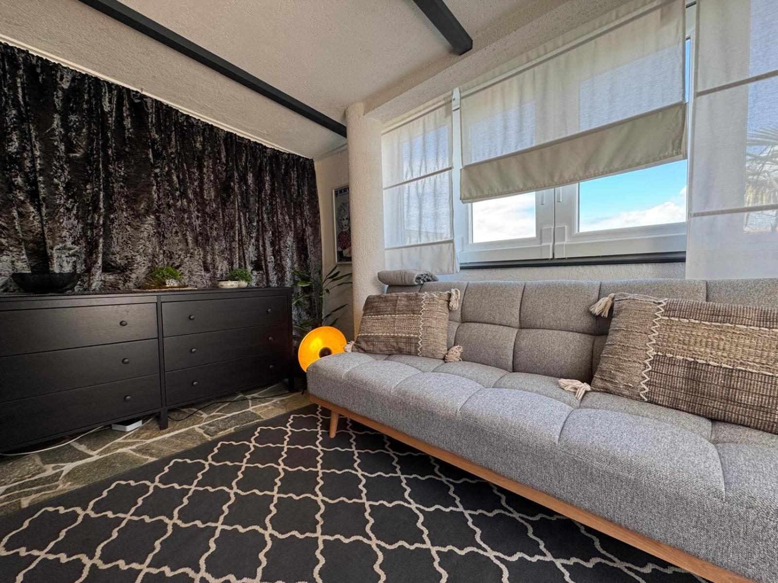 Apartment Paris نجيفيش المظهر الخارجي الصورة