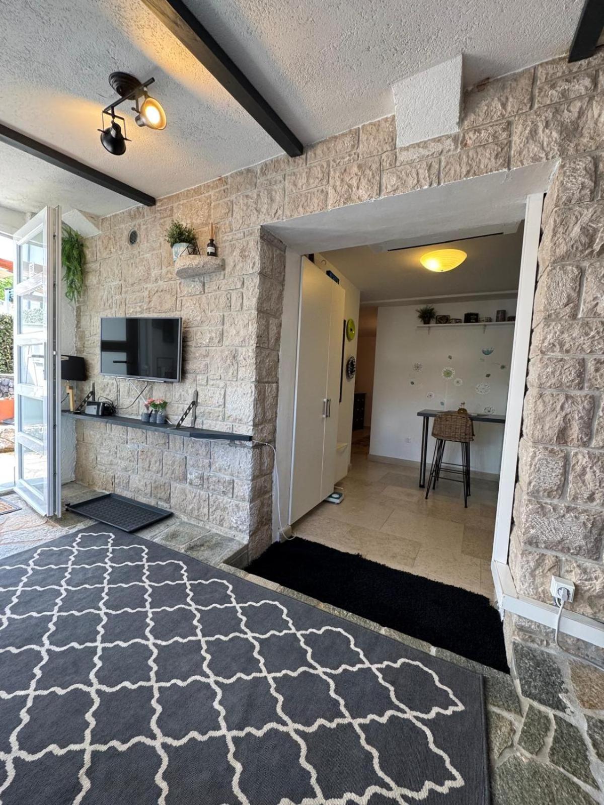 Apartment Paris نجيفيش المظهر الخارجي الصورة