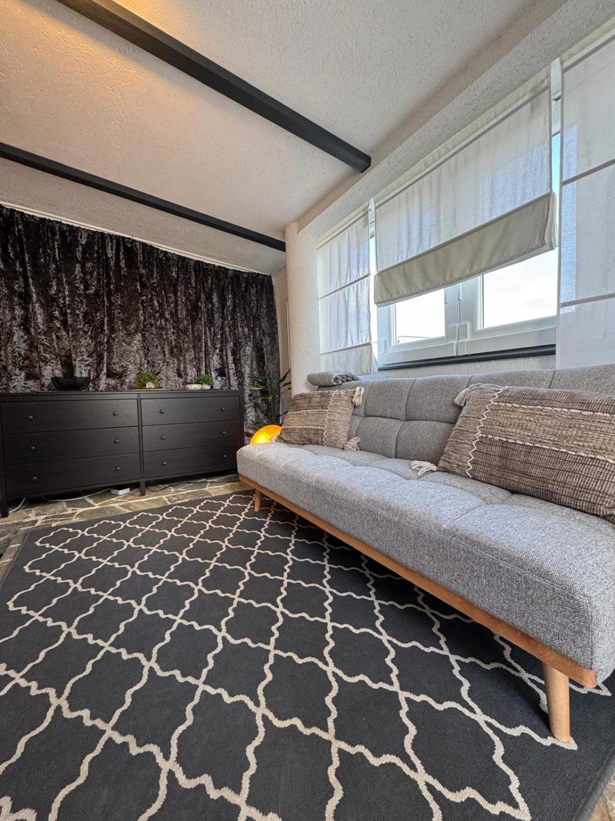 Apartment Paris نجيفيش المظهر الخارجي الصورة